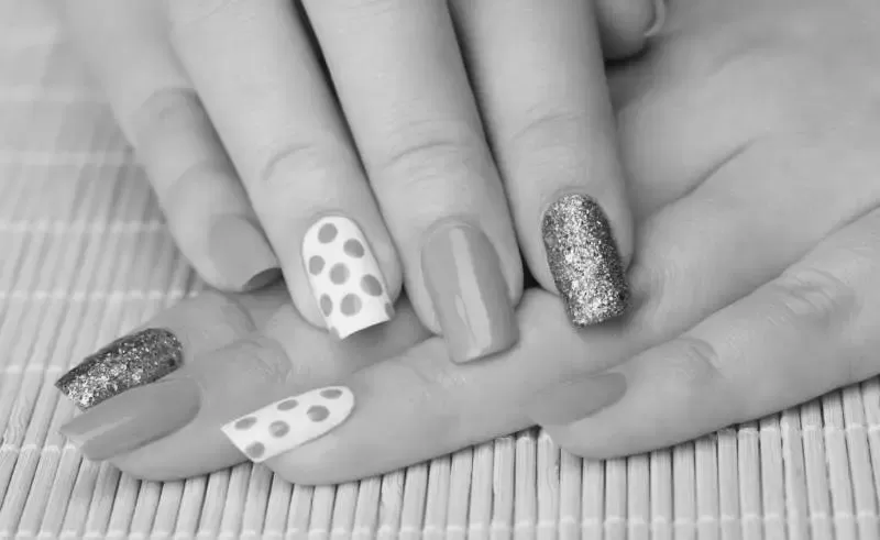 What are some easy nail art designs? photo 0