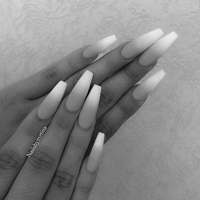 What are some easy nail designs for long nails? image 3