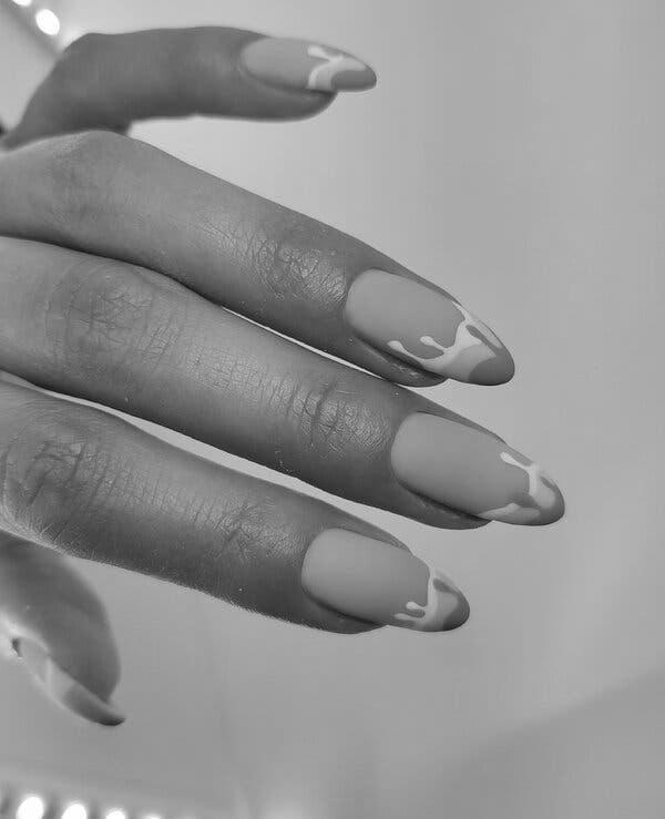 How long does French manicure last on nails? image 1