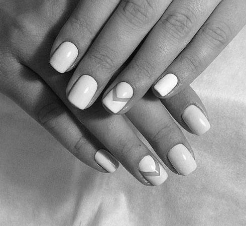 What are some nail art ideas for small nails? photo 2