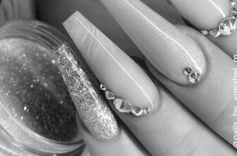 What is your favorite nail art? image 0