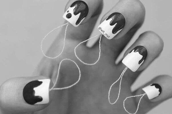 What are some of the wildest and weirdest nail art trends? photo 0