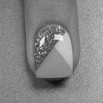 What are some easy nail art designs to do at home? photo 3