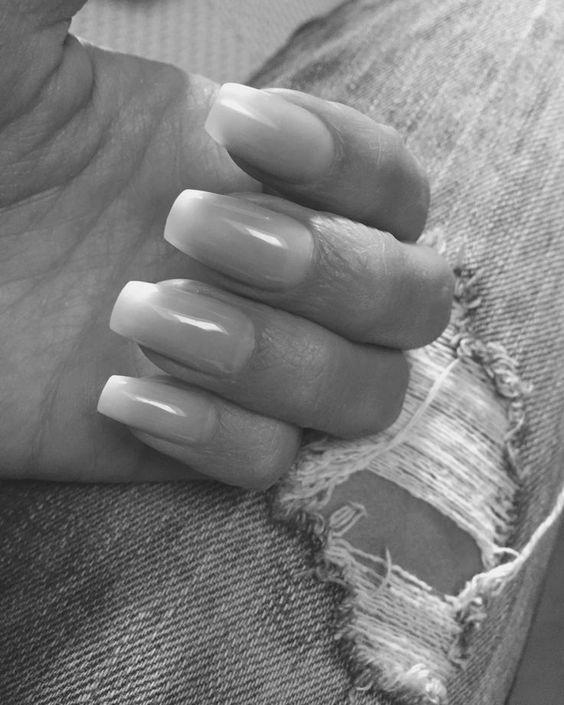 Are French manicured nails outdated? image 5