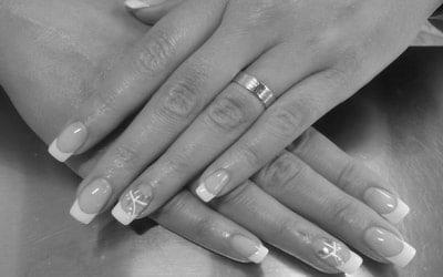 Can you file your nails after a gel manicure? image 2