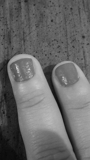 What should I do if I have air bubbles in my fake nails? image 8