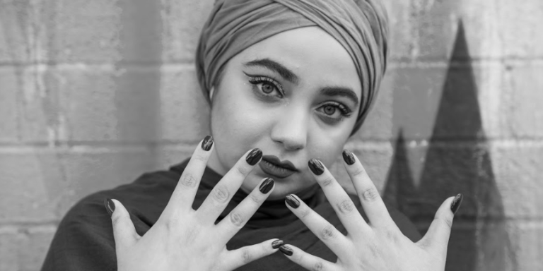 Is it permissible for a Muslim woman to wear artificial nails? image 8