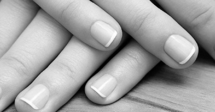 Are fingernails supposed to be flat or curved? photo 9