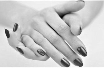 What do you do to enhance the beauty of nails? image 0