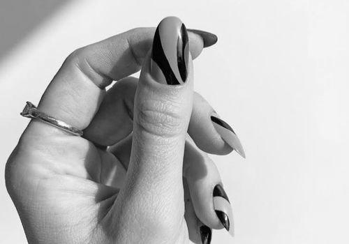 What is the best product for damaged nails? image 2