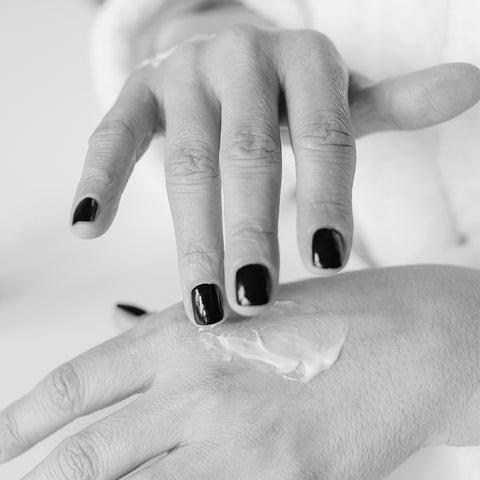 How can I strengthen my nails after years of shellac? photo 5