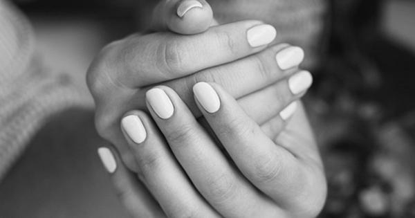 Do manicures strengthen your nails? photo 2