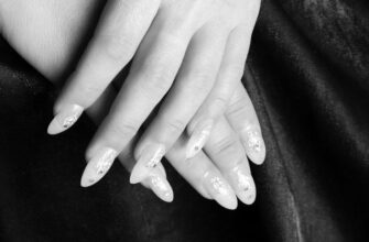 Do long nails carry more germs and are difficult to clean? photo 0