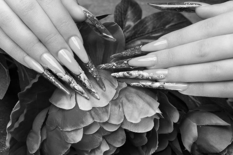 Do long nails carry more germs and are difficult to clean? photo 8