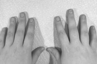 How long does your natural nail need to be to get acrylic nails? image 0