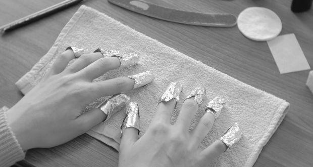 Will nail polish remover remove gel nails? photo 7