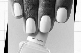What are the benefits of wearing acrylic nails over natural nails? photo 0
