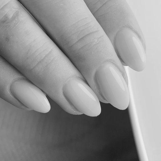 What is the most feminine nail shape? image 5