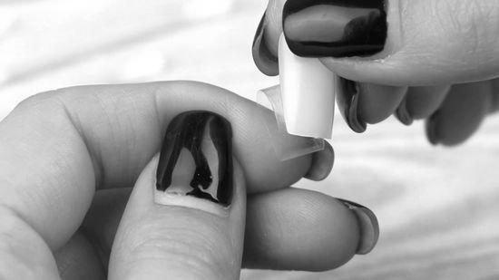 What are the best ways to repaint acrylic nails? photo 4